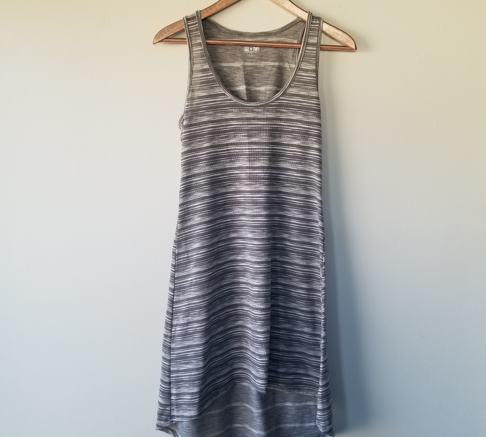 Converse: Grey and white dress: S